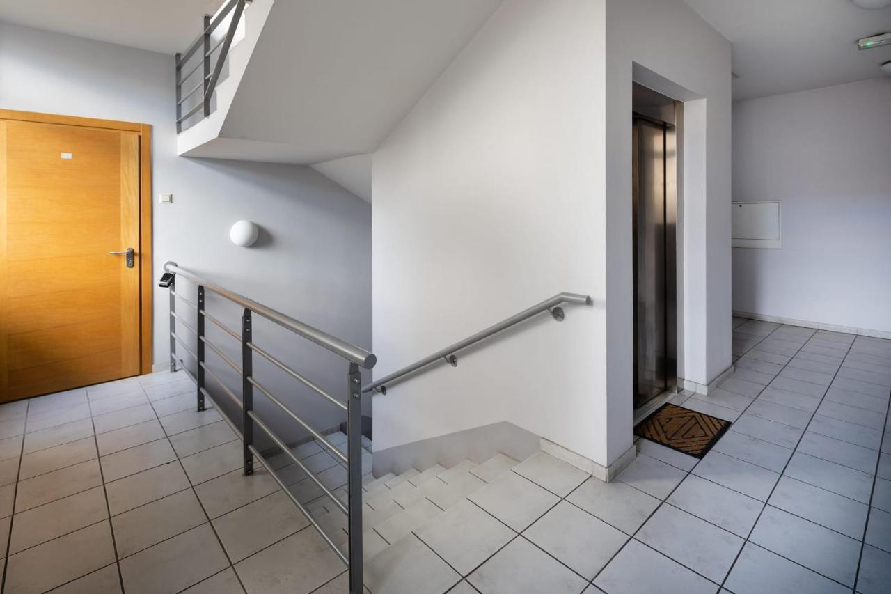 Ziedondarza Park One Bedroom Apartment With Balcony Riga Eksteriør bilde